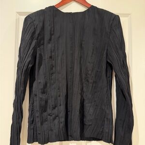 Chic Black Pleated Women's Blouse